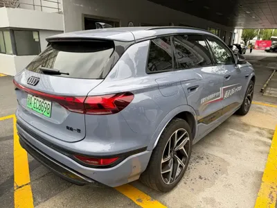 Audi 奥迪Q6L e-tron