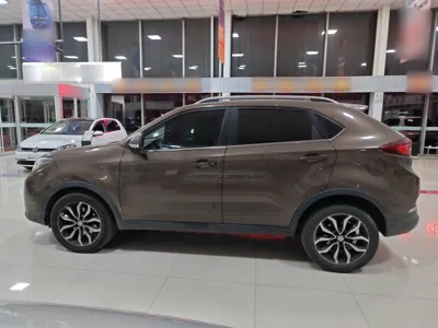 MG GS