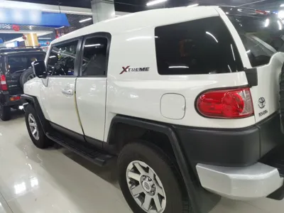 Toyota FJ Cruiser