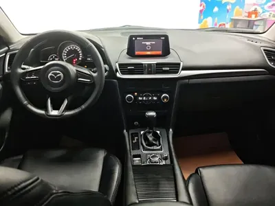 Mazda 3 Axela