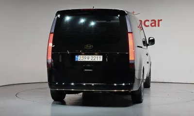 Hyundai Staria