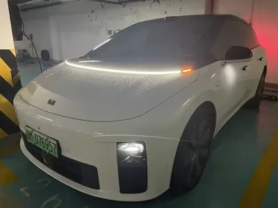 Li Auto 理想i6