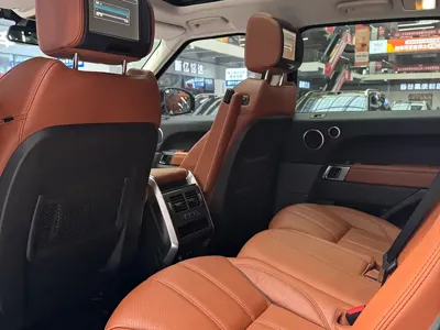 Land Rover Sport