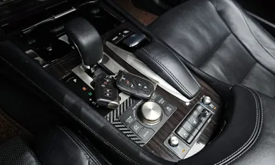 Lexus LS