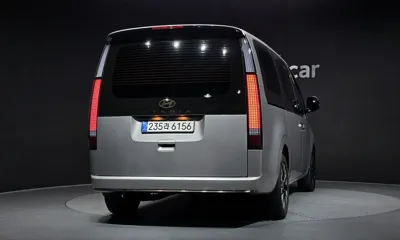 Hyundai Staria