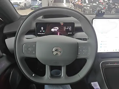 Nio ET5T