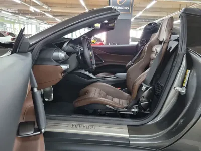 Ferrari 812