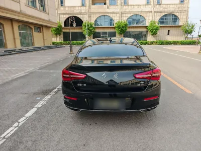 Hongqi H5
