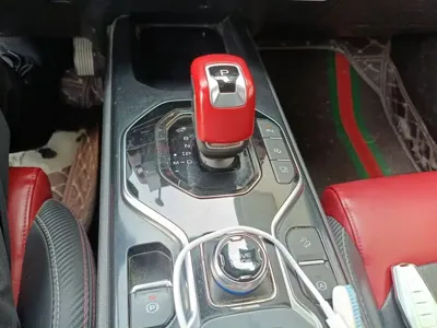 Geely ICON