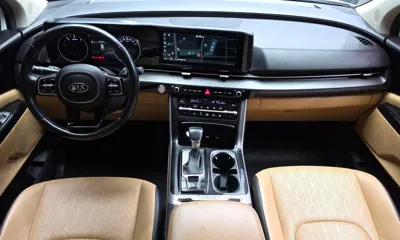 Kia Canival