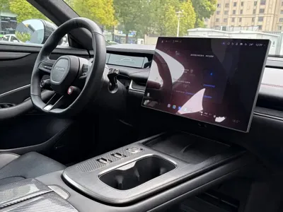 Xiaomi SU7