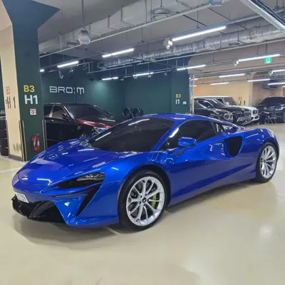 McLaren Artura