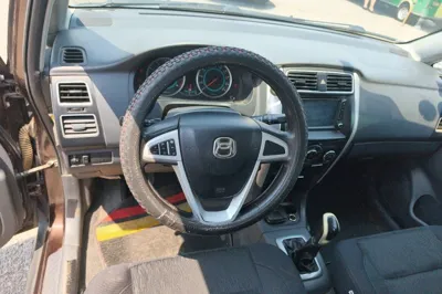 Suzuki Liana A6