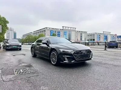 Audi A7L