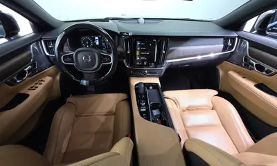 Volvo V90