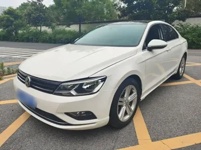 Volkswagen Lamando