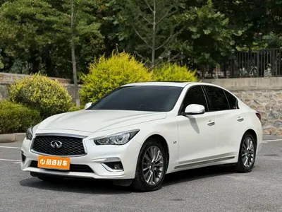 Infiniti Q50L