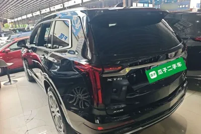 Cadillac XT6