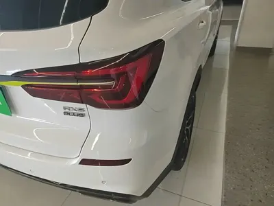 Roewe RX5