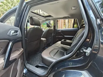 GAC Motor GS4 Hybrid