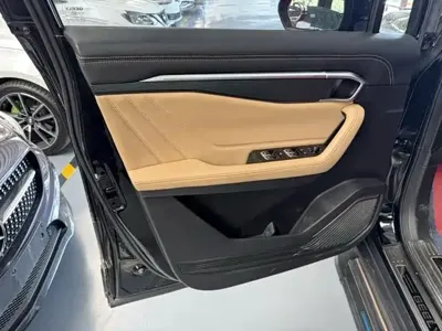 Geely Haoyue L