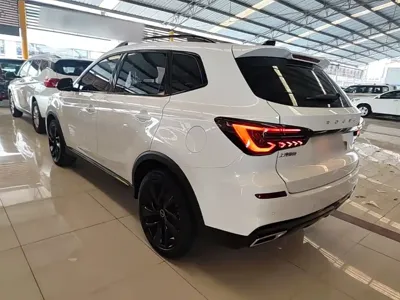 Roewe RX5