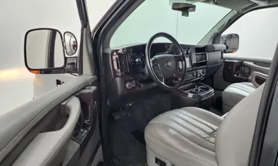 Chevrolet Express Van