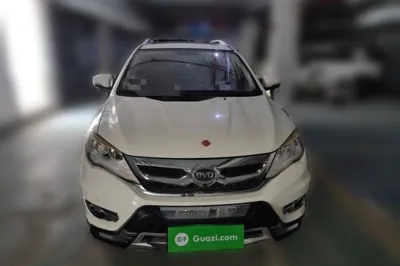 BYD S7