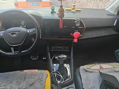 Jetta VS5