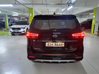 Kia Canival