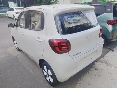 Wuling MINIEV