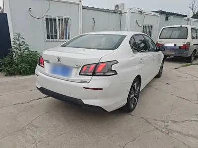 Peugeot 408