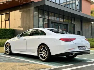 Mercedes-Benz CLS