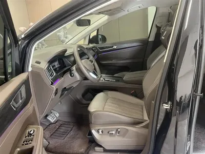 Volkswagen Viloran