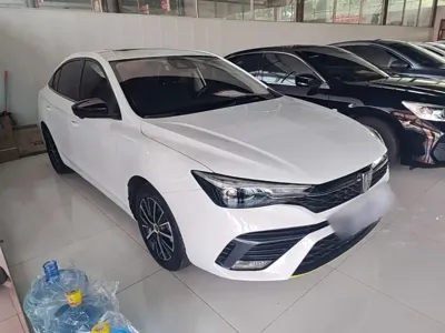 Roewe i5