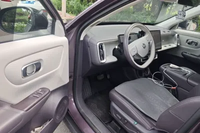 Leapmotor B10