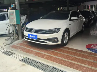 Volkswagen Lamando