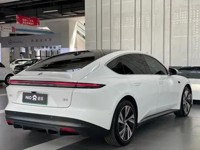 Nio ET5