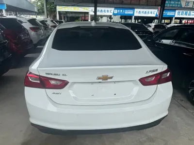 Chevrolet Malibu XL