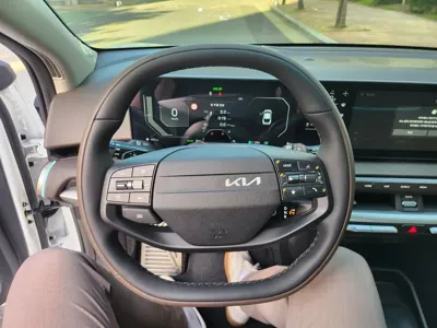 Kia EV4