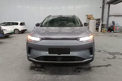 Leapmotor C11
