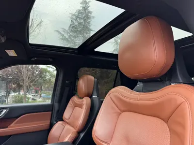 Lincoln Navigator