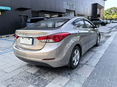 Hyundai Elantra Langdong
