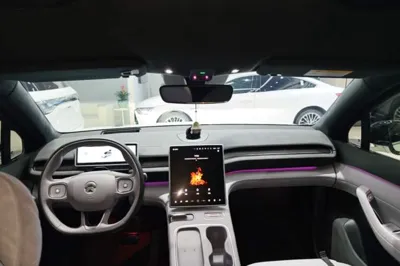 Nio EC6