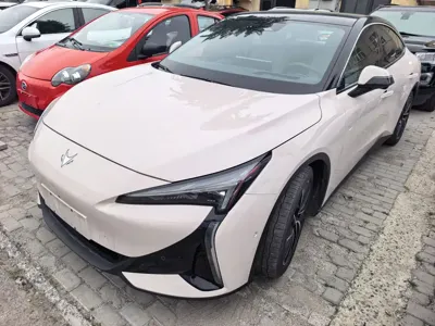 Arcfox Alpha S5
