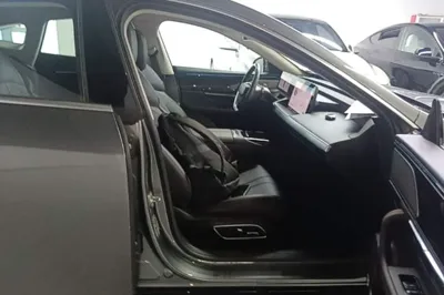 Xpeng P7