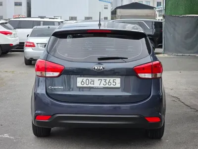 Kia Carens