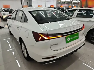 Roewe i5