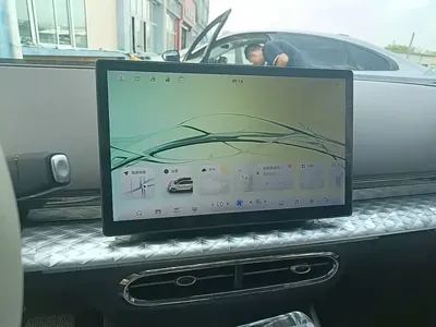 Yiwei Yiwei 3