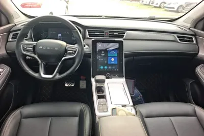 Roewe RX5